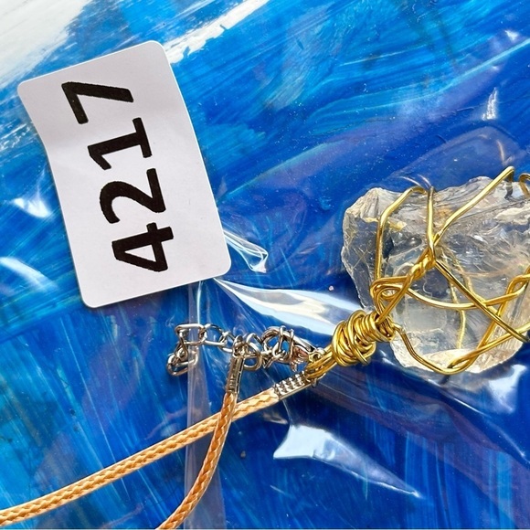 Gold Wire Wrapped Clear Quartz Gemstone Pendant Necklace handmade 4174-4217 - Picture 3 of 11